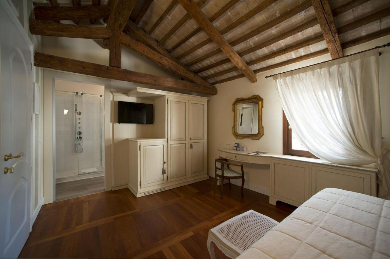Hotel Donna Lucia Ponzano Veneto Exterior photo