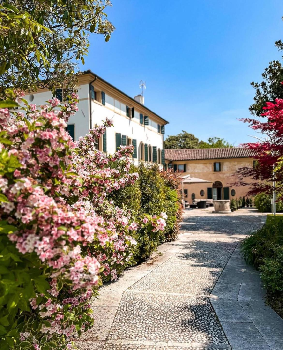 Hotel Donna Lucia Ponzano Veneto Exterior photo